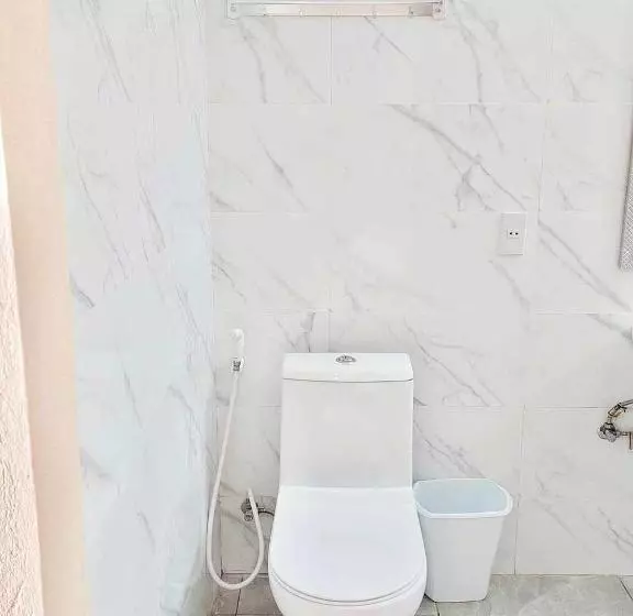 ホテル Tiki Bantayan Cebu Tourist Inn Inc