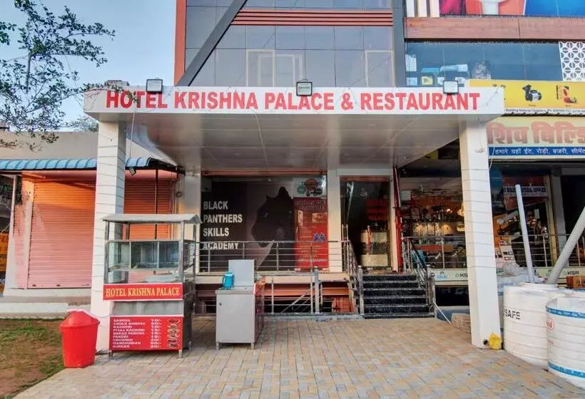 ホテル Krishna Palace