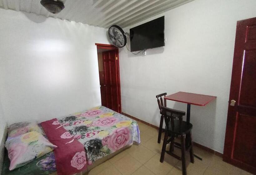 膳宿费 Hostal El Caracol