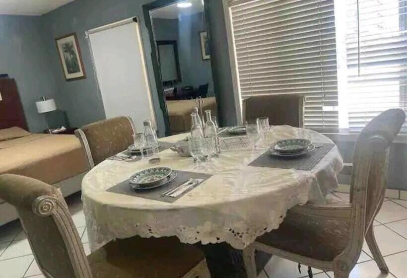 ペンション Presidential Suite