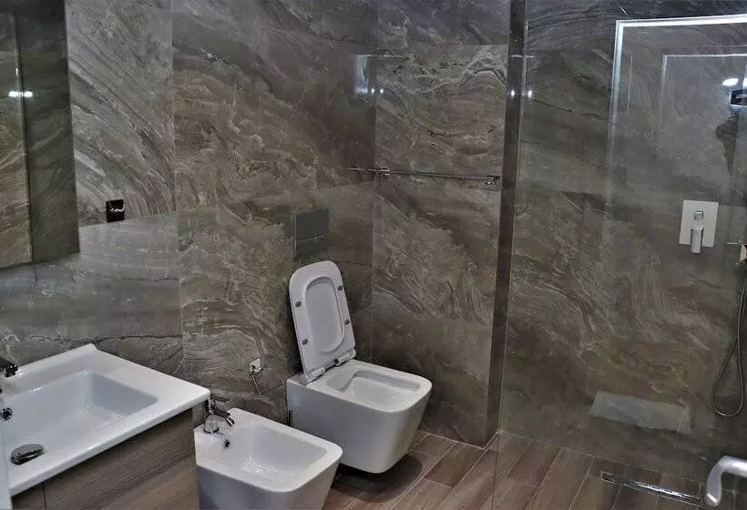 Relax Inn Hotel Durres