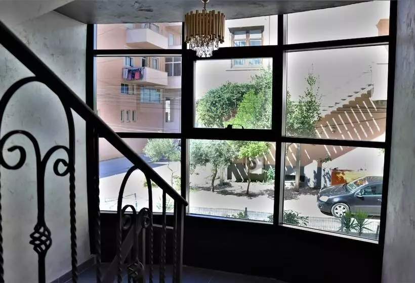 Relax Inn Hotel Durres