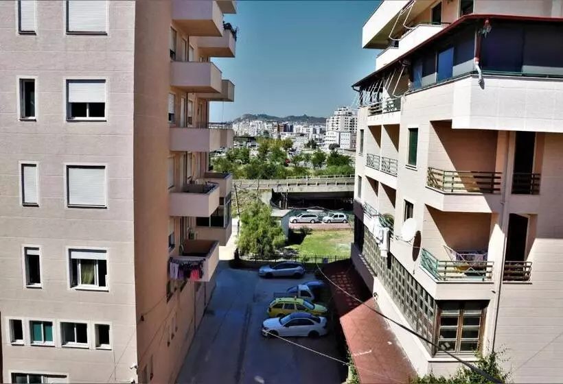 Relax Inn Hotel Durres