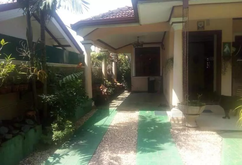 Waja Bed And Breakfast