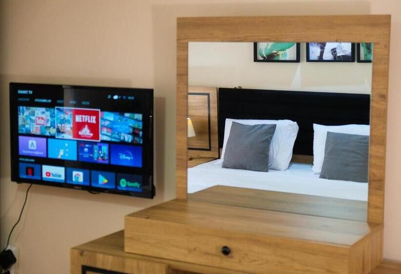 Taksim Nikea Suites 80