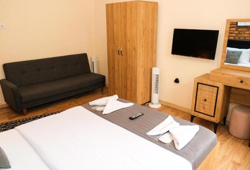 Taksim Nikea Suites 80