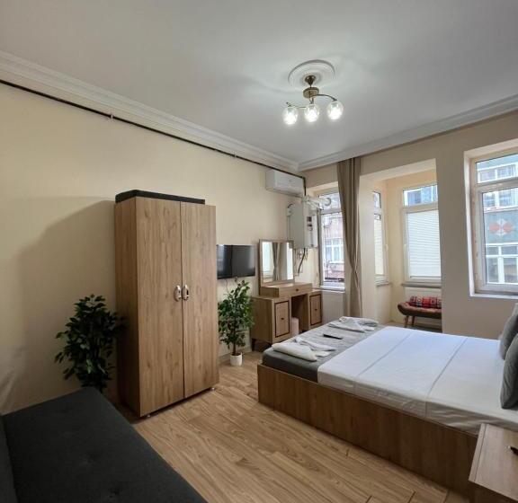 Taksim Nikea Suites 80