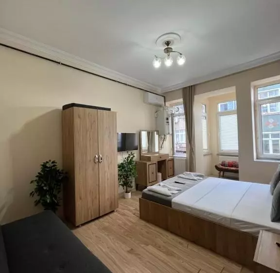 Taksim Nikea Suites 80