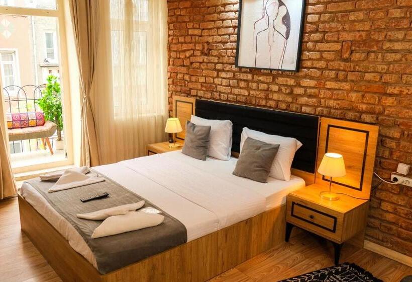 Taksim Nikea Suites 80