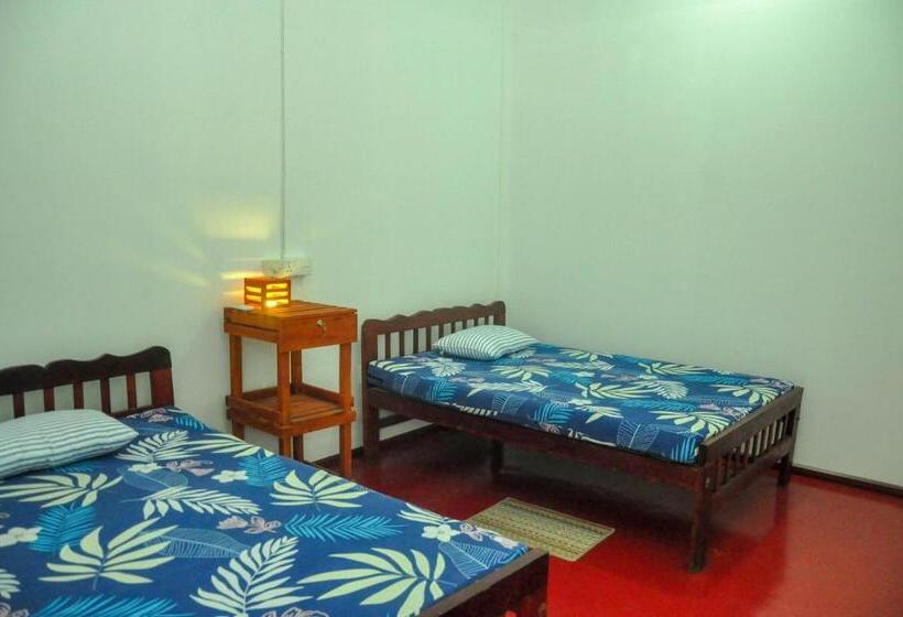 Общежитие Airport Tourist Resort