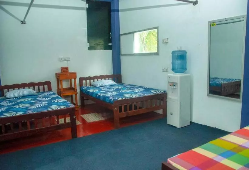 Retkeilymaja Airport Tourist Resort