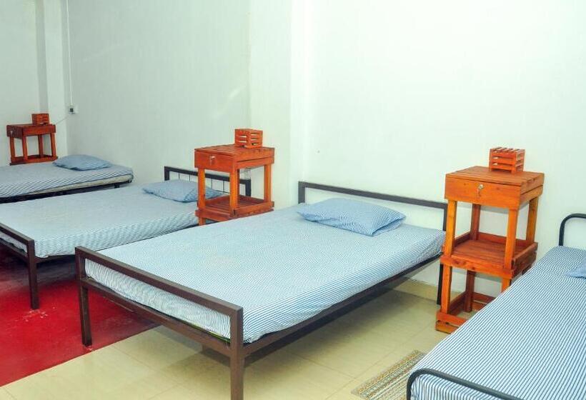 Общежитие Airport Tourist Resort