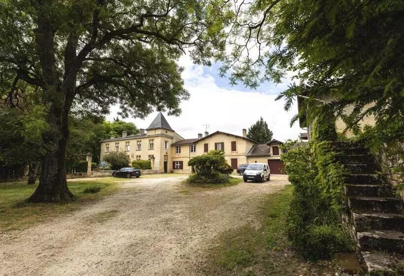 Aamiaismajoitus (B&B) Chateau La Croix De Millorit