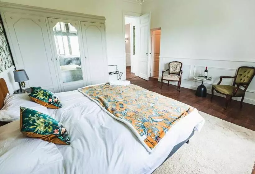 Aamiaismajoitus (B&B) Chateau La Croix De Millorit