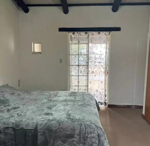 تختخواب و صبحانه Valsdam House