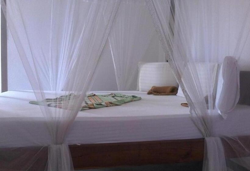 Craft Gallery Hostel