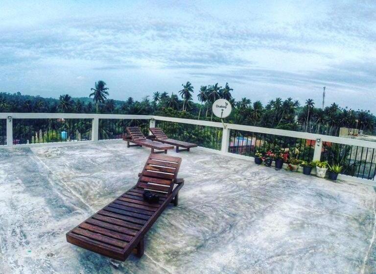 Craft Gallery Hostel