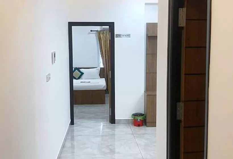 Fabhotel Olive Inn
