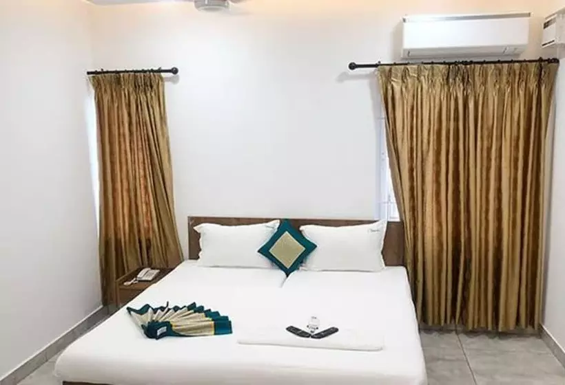 Fabhotel Olive Inn