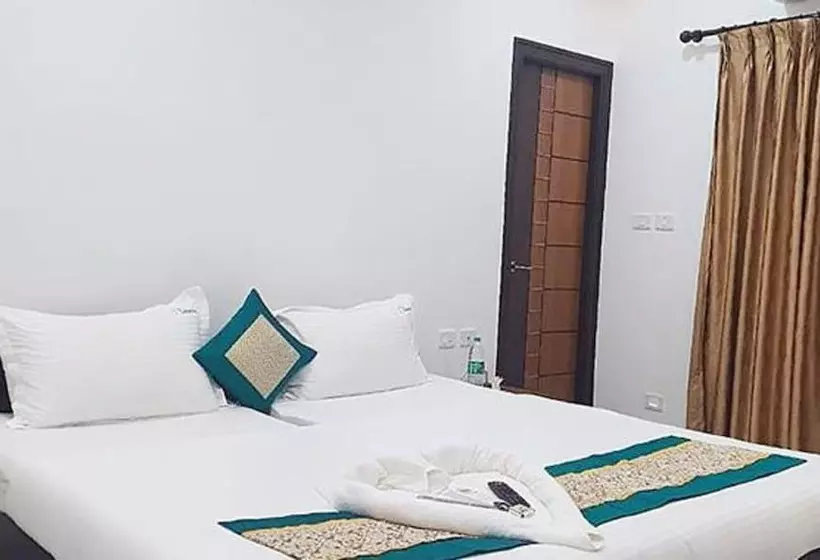 Fabhotel Olive Inn