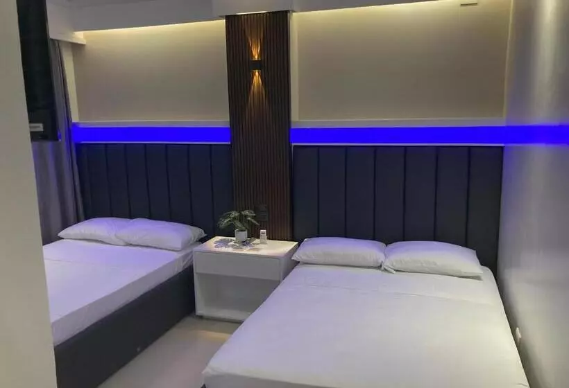 ホテル Central Block Inn