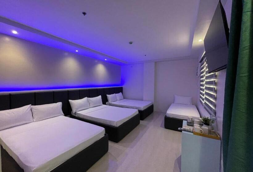 Hotelli Central Block Inn