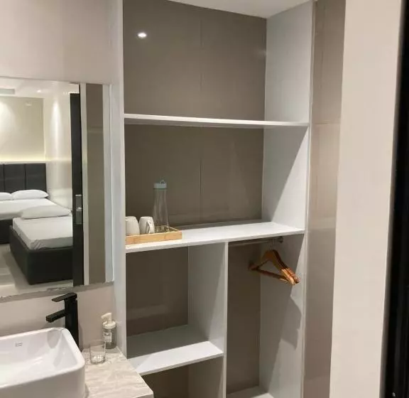 ホテル Central Block Inn