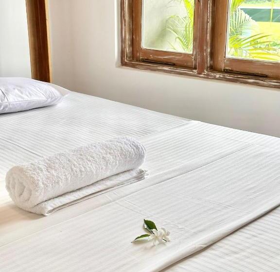 Hotel Idyllic Place In The Jungle