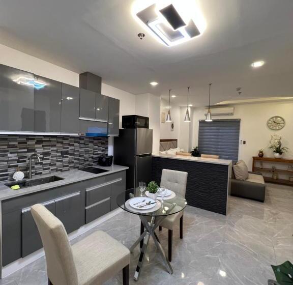 فندق Luxury Cabin Near Fields Avenue