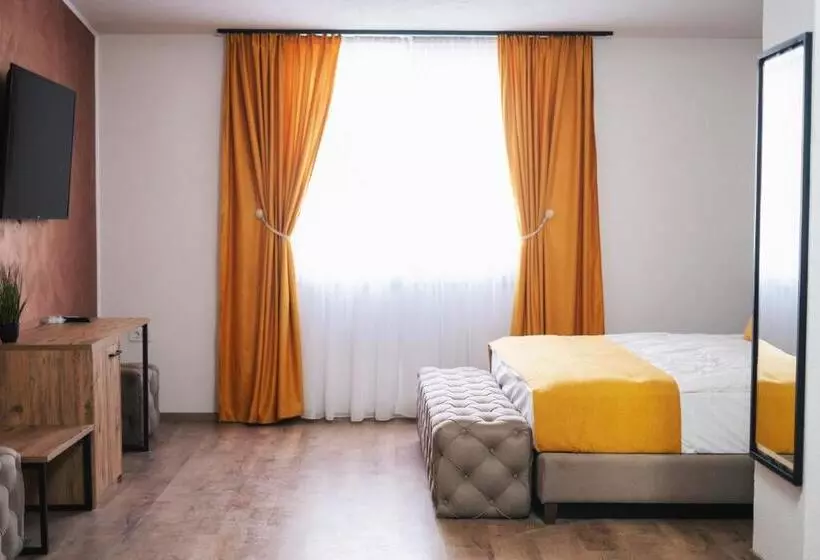 هتل Restaurant Domestika