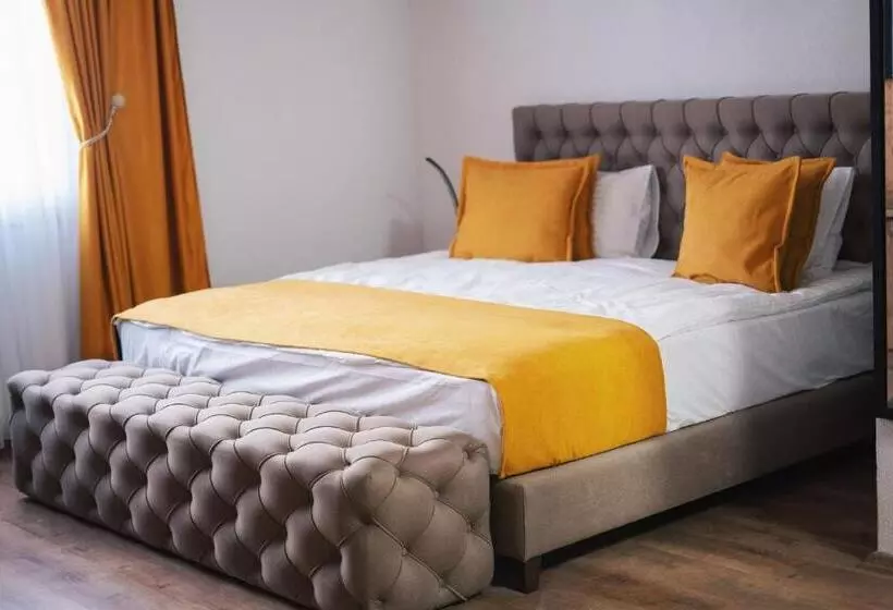 هتل Restaurant Domestika