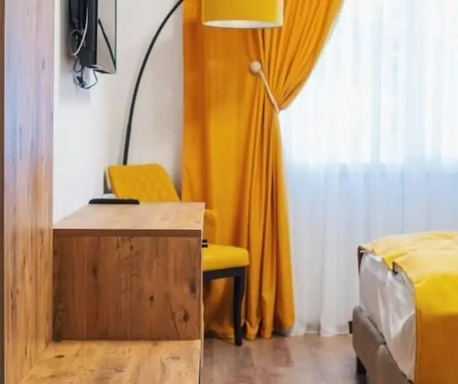 هتل Restaurant Domestika