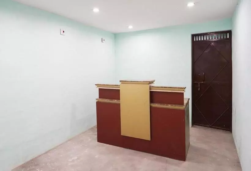 Oyo Hotel Star Palace