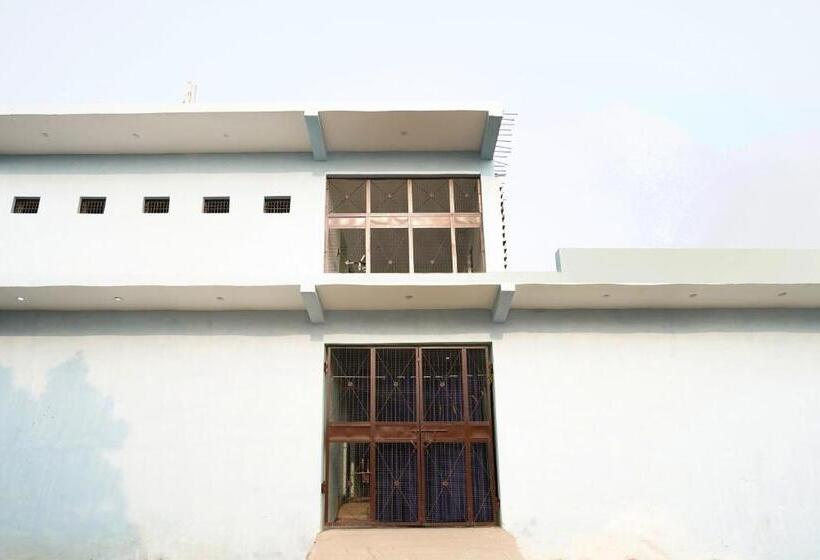 Oyo Hotel Star Palace