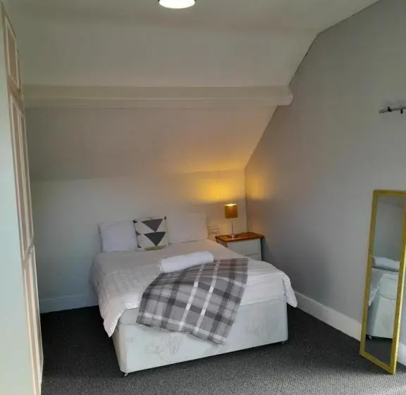 ペンション Budget Loft Room, Shared Guest House By University R10