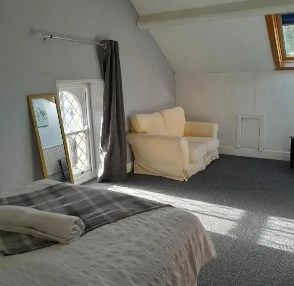 ペンション Budget Loft Room, Shared Guest House By University R10