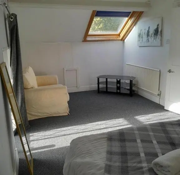 ペンション Budget Loft Room, Shared Guest House By University R10