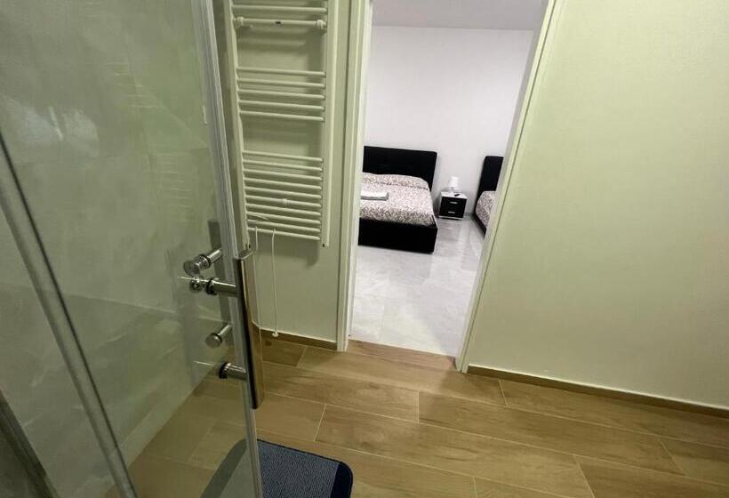 Pensió Casa Roma Rooms&apartments