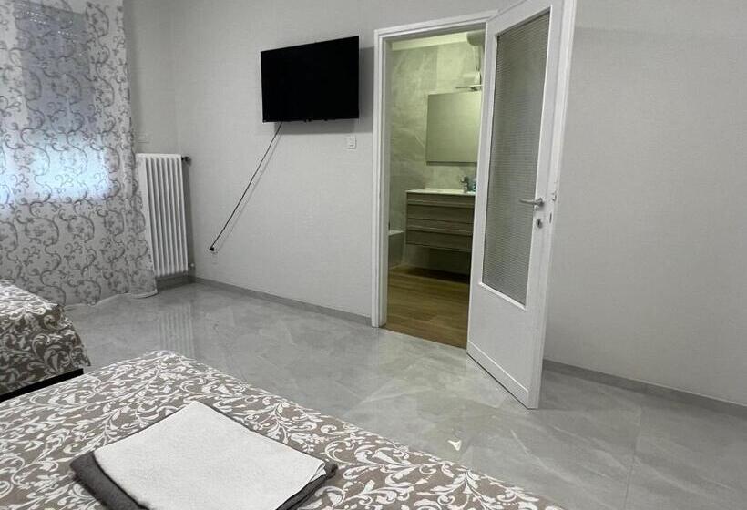 Pensió Casa Roma Rooms&apartments