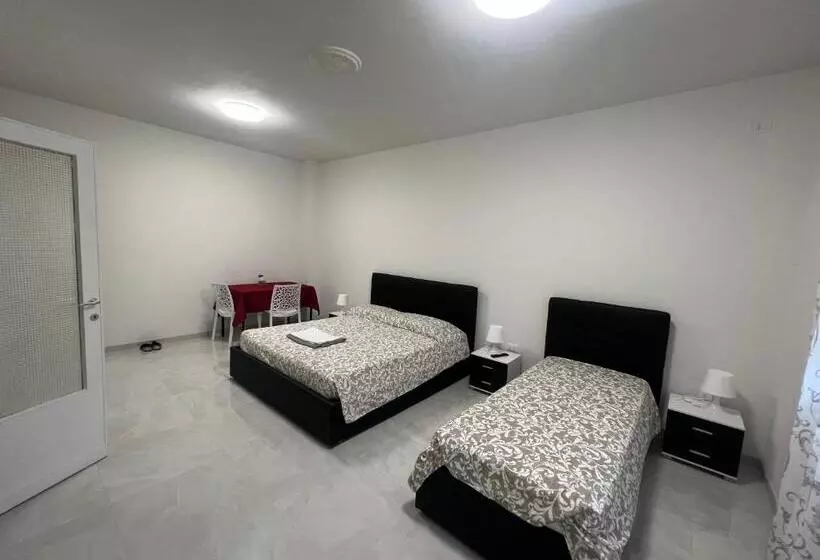 پانسیون Casa Roma Rooms&apartments