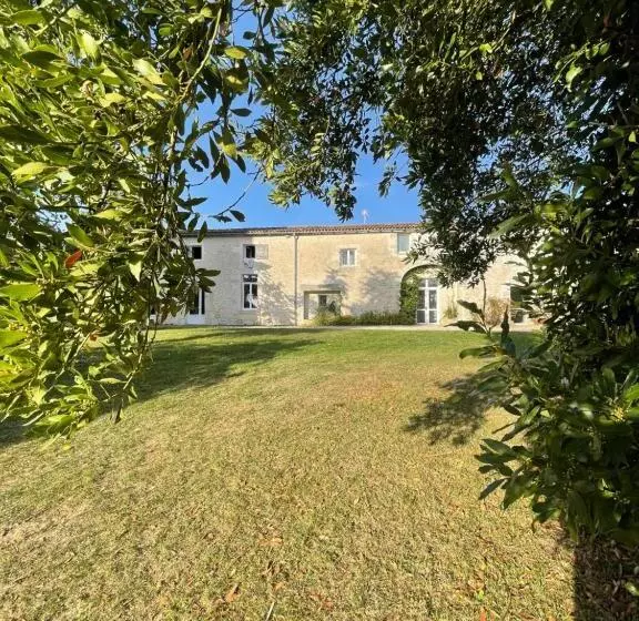 Majatalo Chambres Domaine De Laléard