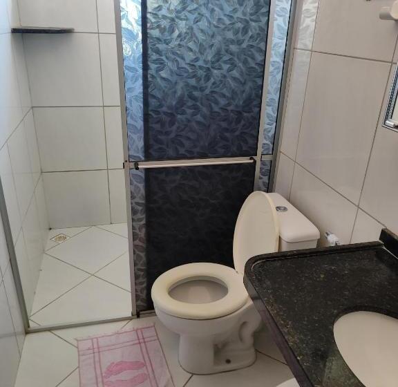 פנסיון Kitnet 1 Mobiliada, Quarto, Banheiro, Cozinha Americana