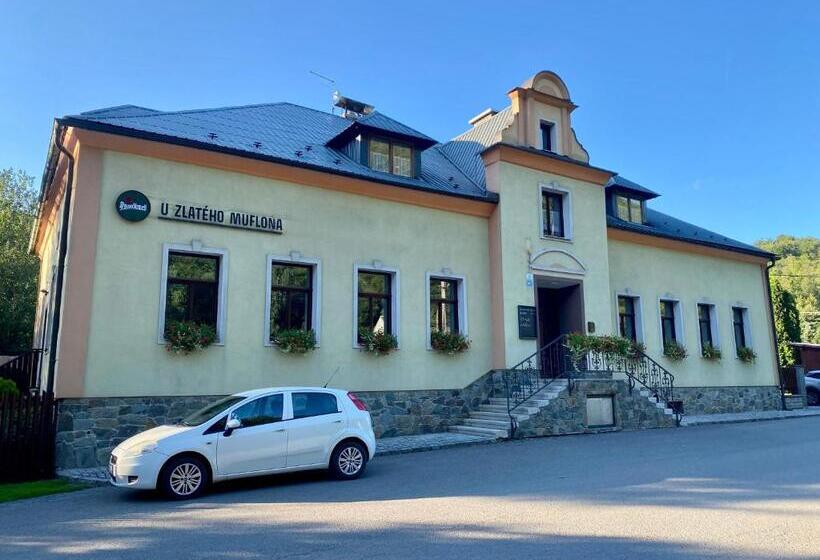 펜션 Penzion U Muflona