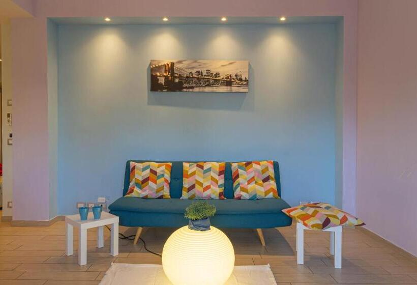 پانسیون Pink Lady Rooms