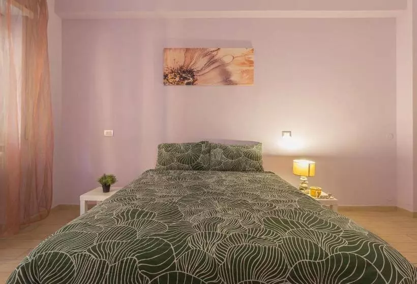 پانسیون Pink Lady Rooms