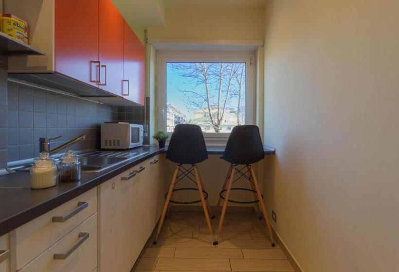 پانسیون Pink Lady Rooms