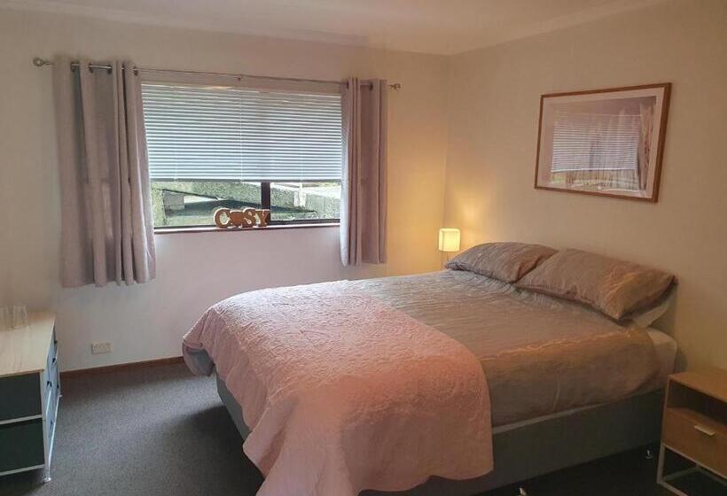 Pansiyon Warm Private Homestay Local To Dunedin