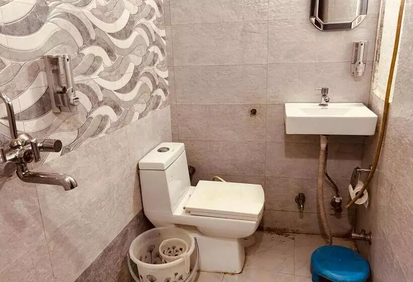 Bed and Breakfast 4 U Premium Tapovan Rishikesh