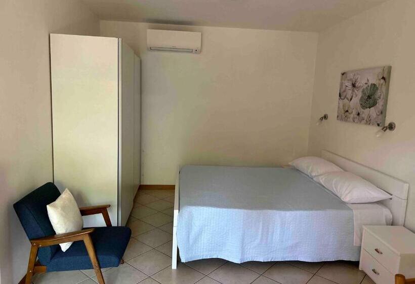 Nocleg ze śniadaniem Ai 2 Olmi Monolocali Nel Verde