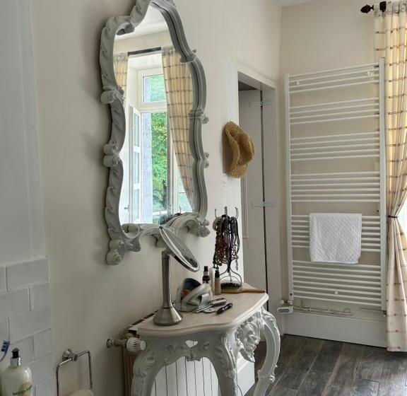 مبيت وإفطار Chateau Laffargue